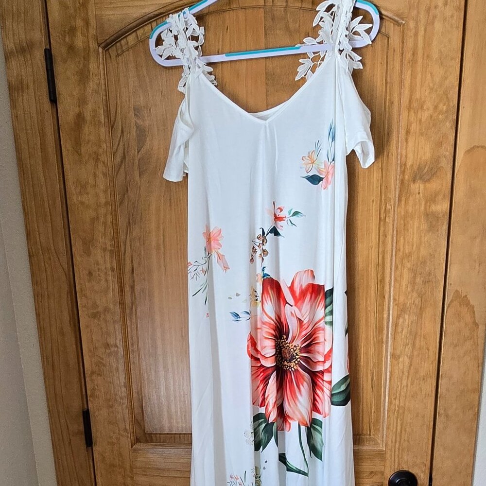Floral maxi dress